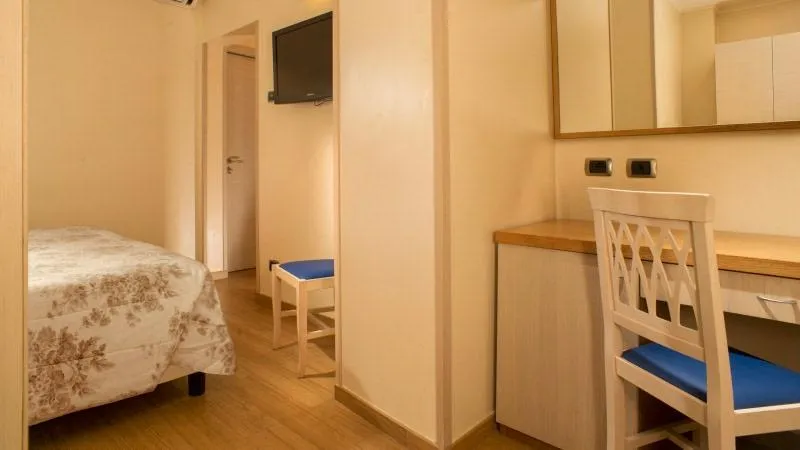 DOUBLE ANNEX Room, Piemonte, Rome