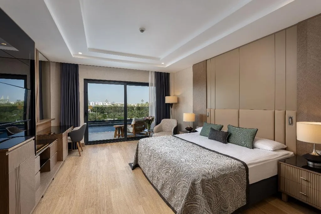 FAMILY ROOM STANDARD Room, Miracle Resort, Antalya