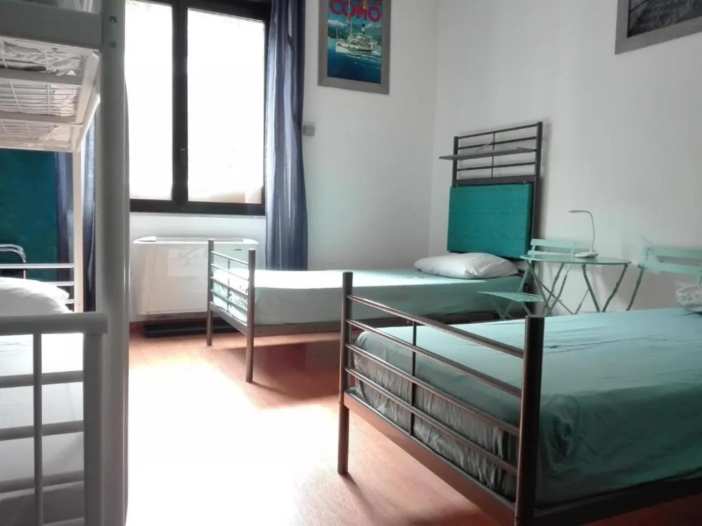 FAMILY ROOM DELUXE Room, Atmos Luxe Navigli Hostel & Rooms, Milan
