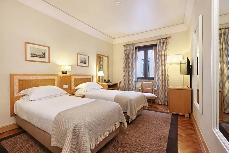 SINGLE STANDARD Room, Lisboa Plaza, Lisbon