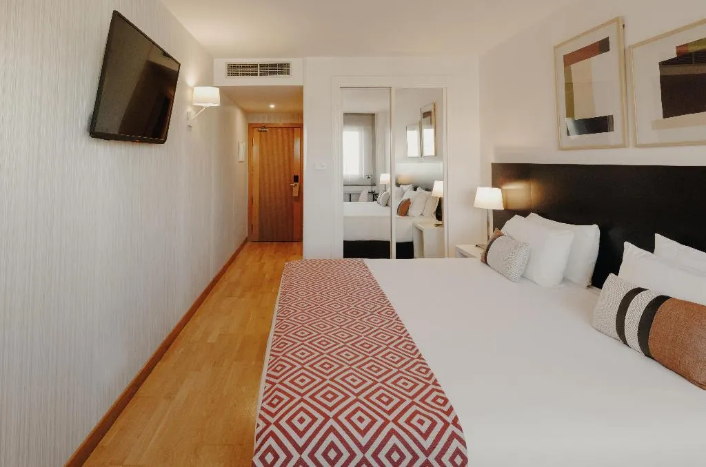 Room, Rafaelhoteles Atocha, Madrid