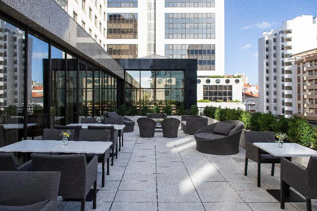 General view, SANA Metropolitan, Lisbon