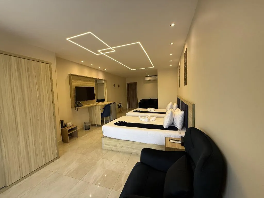 SUITE STANDARD Room, Pyramids Khan Hotel, Cairo