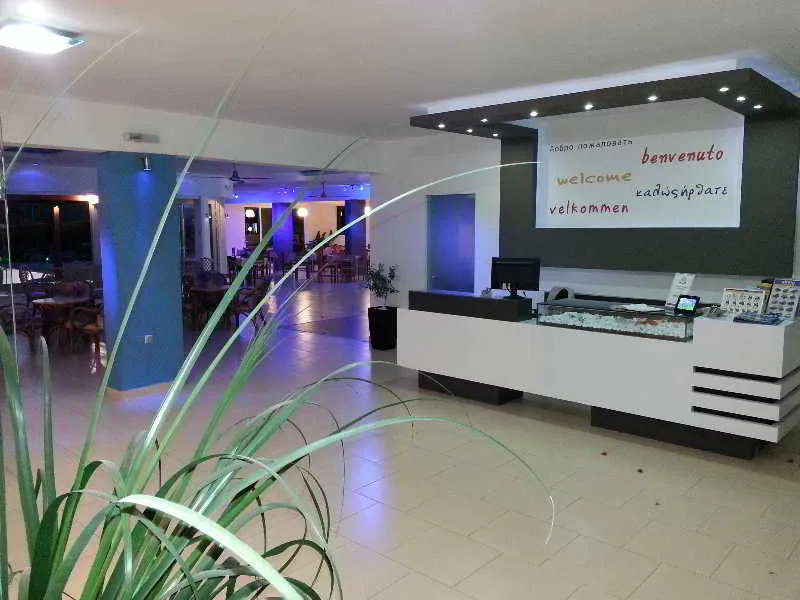 Lobby, Zoes, Rhodes