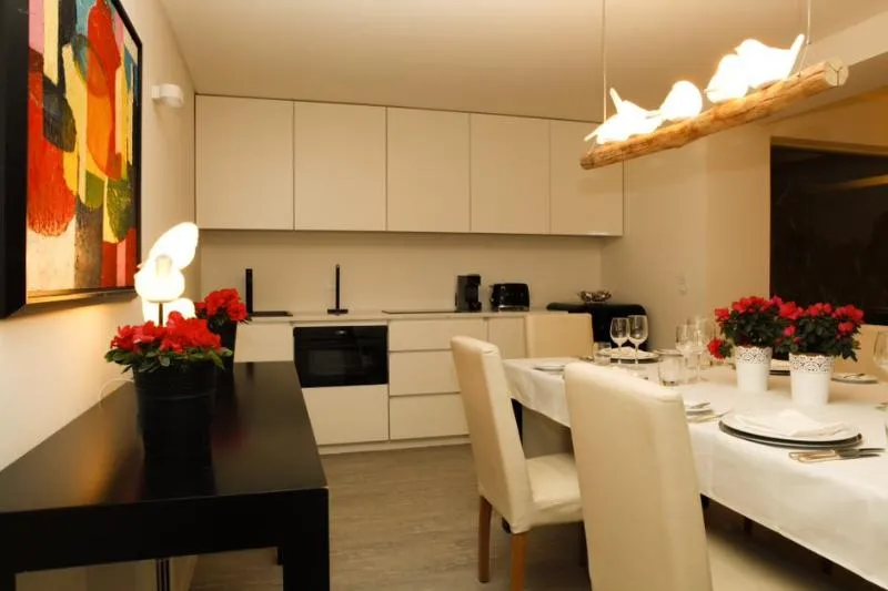 VILLA SUPERIOR Room, Casa Palmela - Small Luxury Hotels & Villas, Lisbon