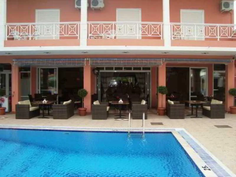 Pool, Angelina, Corfu