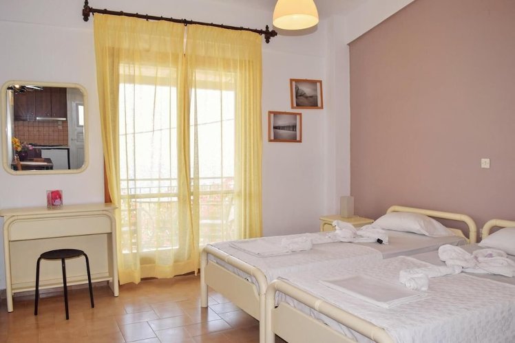 Ostria's House, Kefallinia