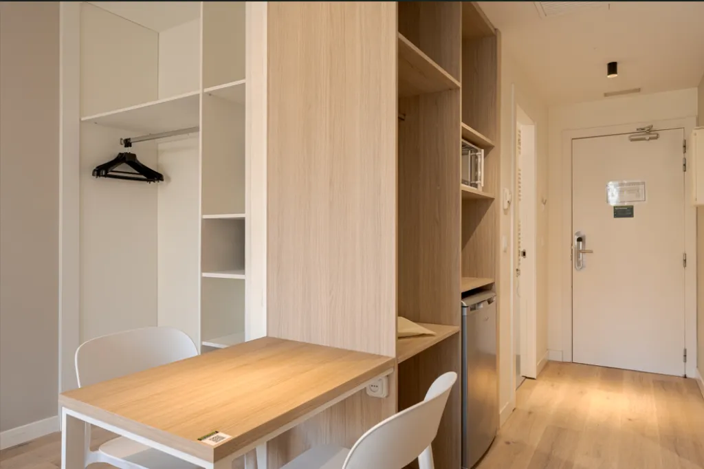 TWIN STANDARD Room, B&B Hotel Barcelona Sant Cugat, Barcelona