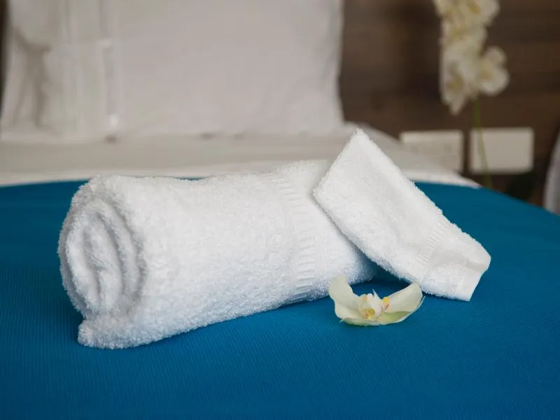 Room, Slimiza Suites, Malta