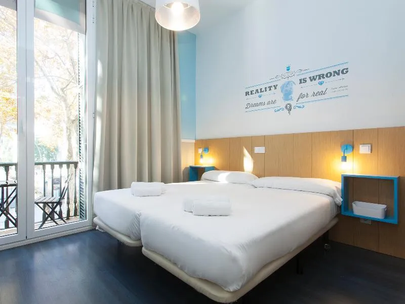 Double or Twin WITH VIEWS Room, Ramblas by Pillow, Barcelona