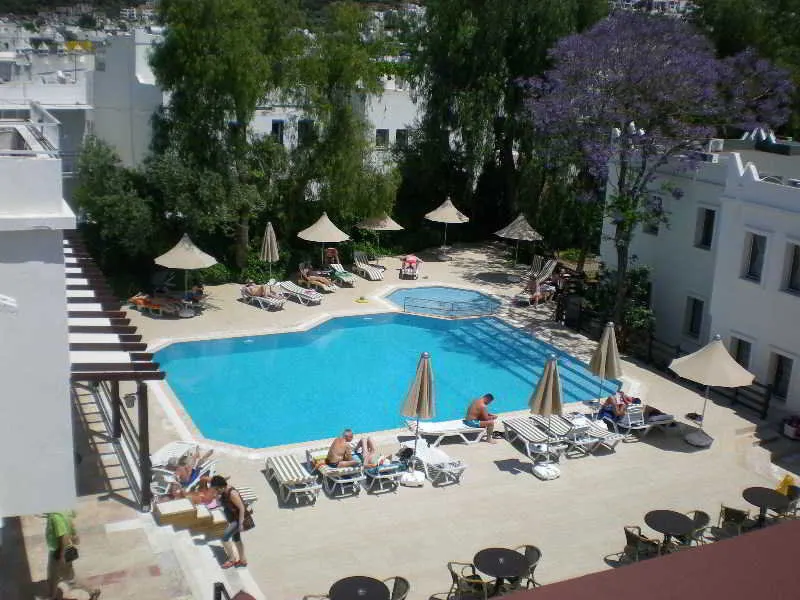Pool, Atrium, Bodrum