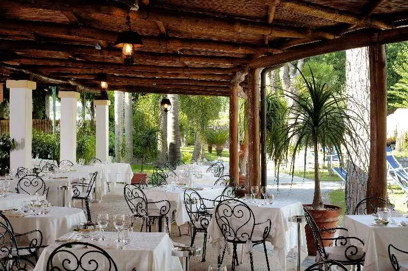 Restaurant, La Reginella Resort & Thermal Spa, Naples