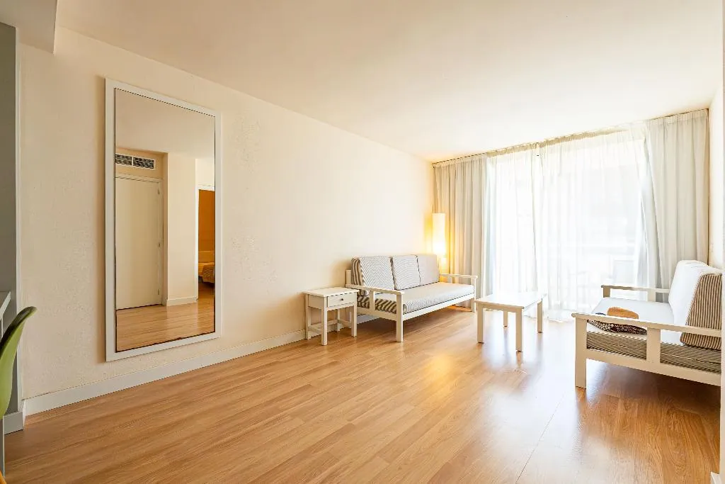 JUNIOR SUITE CAPACITY 1 Room, Intelier Rosella, Majorca