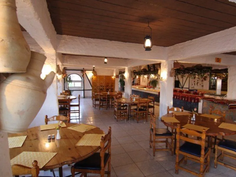 Restaurant, Samaka Comfort Resort, Red Sea Riviera