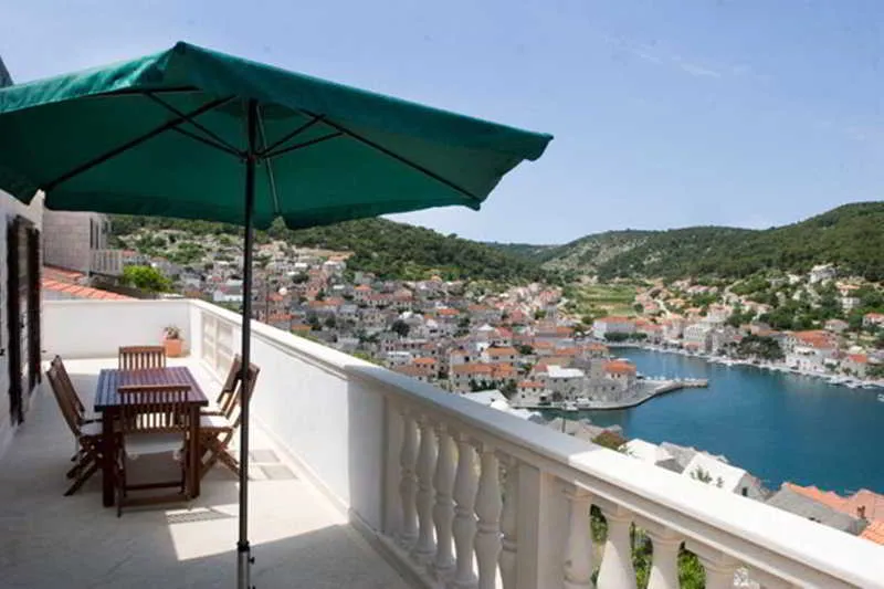 General view, Villa Pucisca, Split