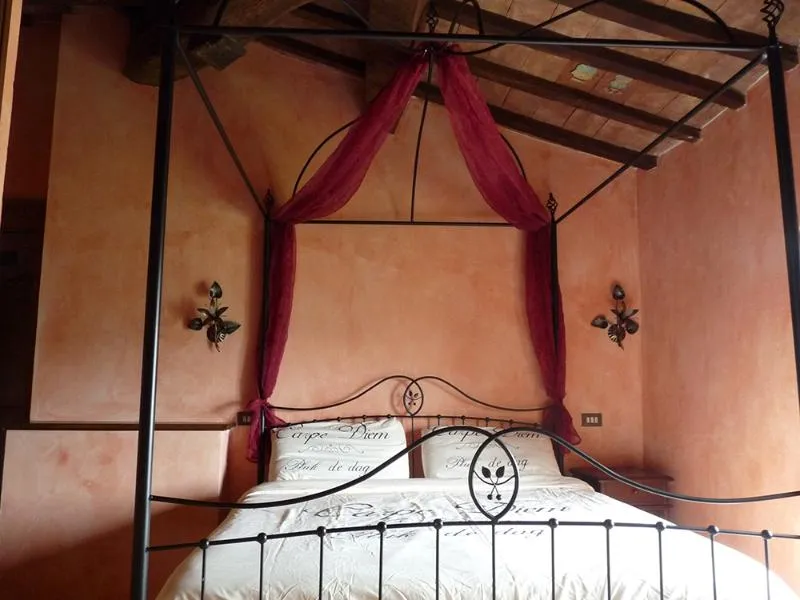 DOUBLE SUPERIOR Room, Castello di Giomici, Perugia