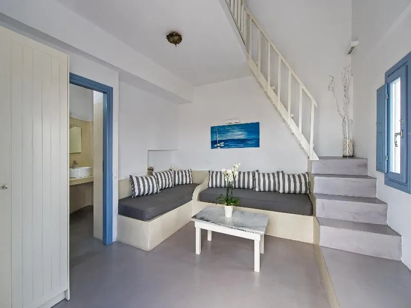 SUITE STANDARD Room, Apanemo Hotel, Santorini