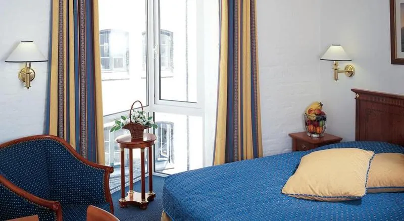 Double or Twin STANDARD Room, Copenhagen Strand, Copenhagen