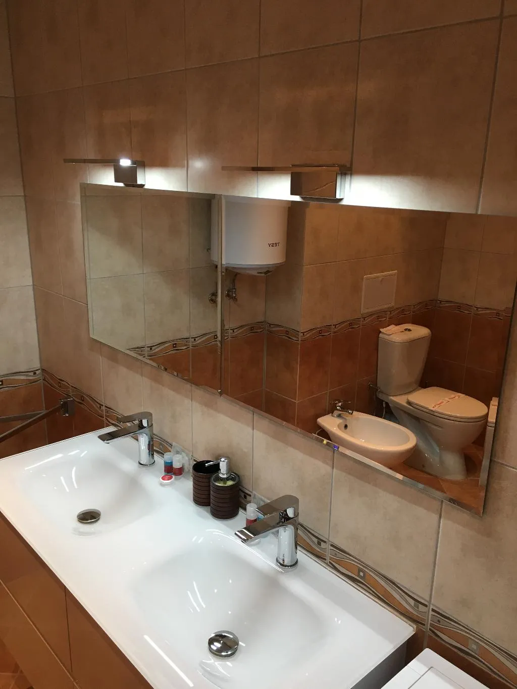 APARTMENT THREE BEDROOMS Room, Casa Real, Bourgas