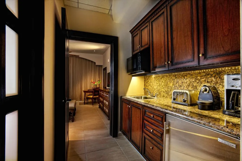 JUNIOR SUITE TWO DOUBLE BEDS Room, Holiday Inn Club Vacations Grand Residences All In, Cancun Area