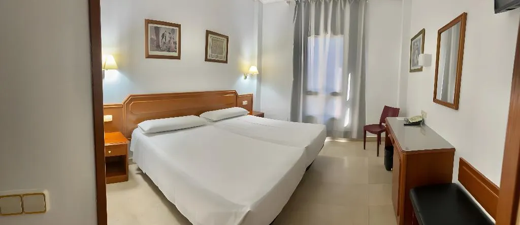 Room, Hotel Humanes, Madrid