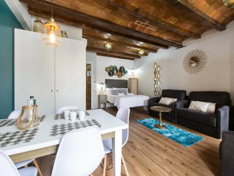 STUDIO SUPERIOR Room, En Ferran by The Streets, Barcelona