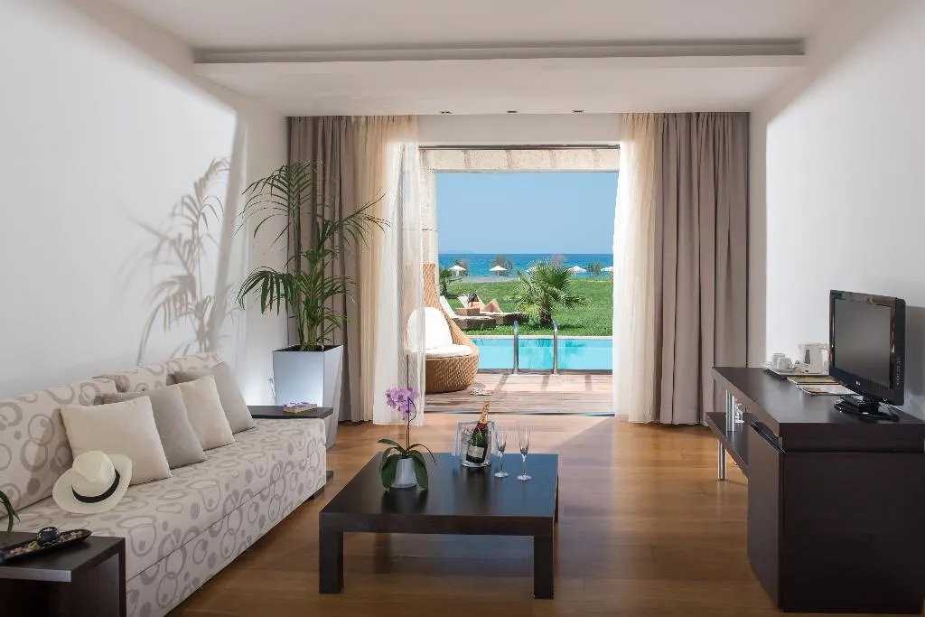 FAMILY ROOM SEA FRONT Room, Astir Odysseus Kos Resort & Spa, Kos