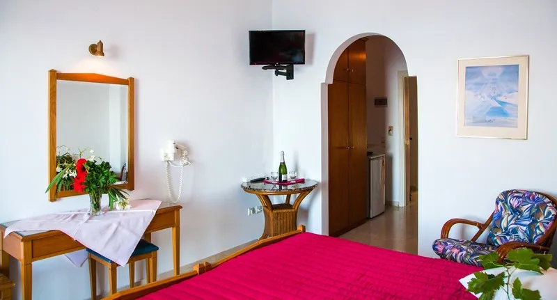 Double or Twin ECONOMY Room, Irini's Rooms Fteoura, Santorini