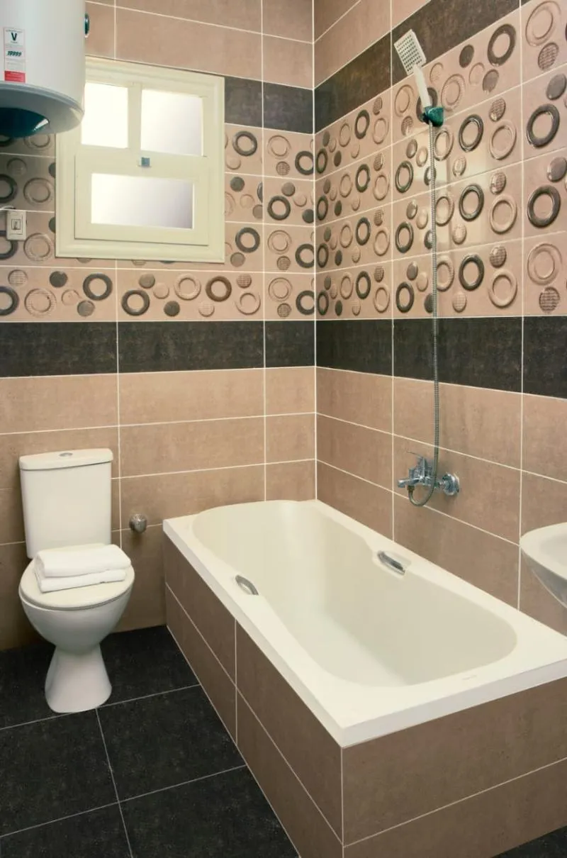 TWIN WITH BALCONY Room, Roadhouse New Cairo Residence, Cairo