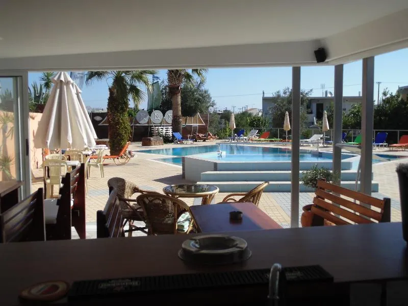 Pool, Family House, Rhodes