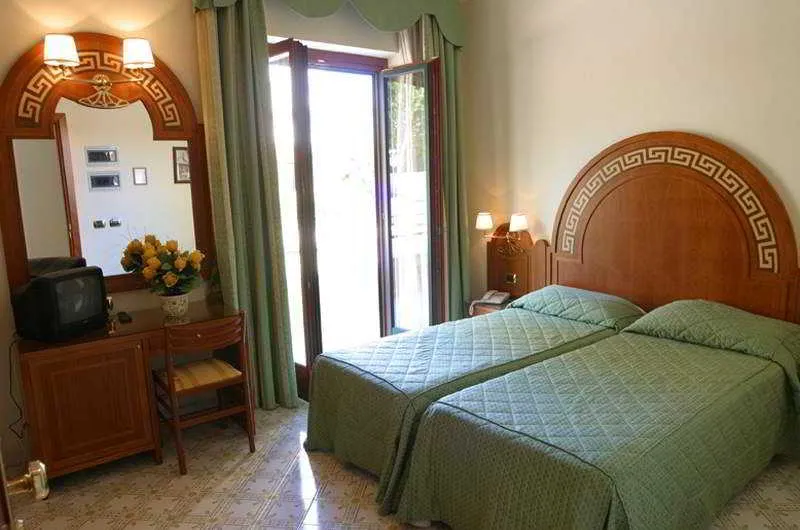 Room, Villa Igea, Naples