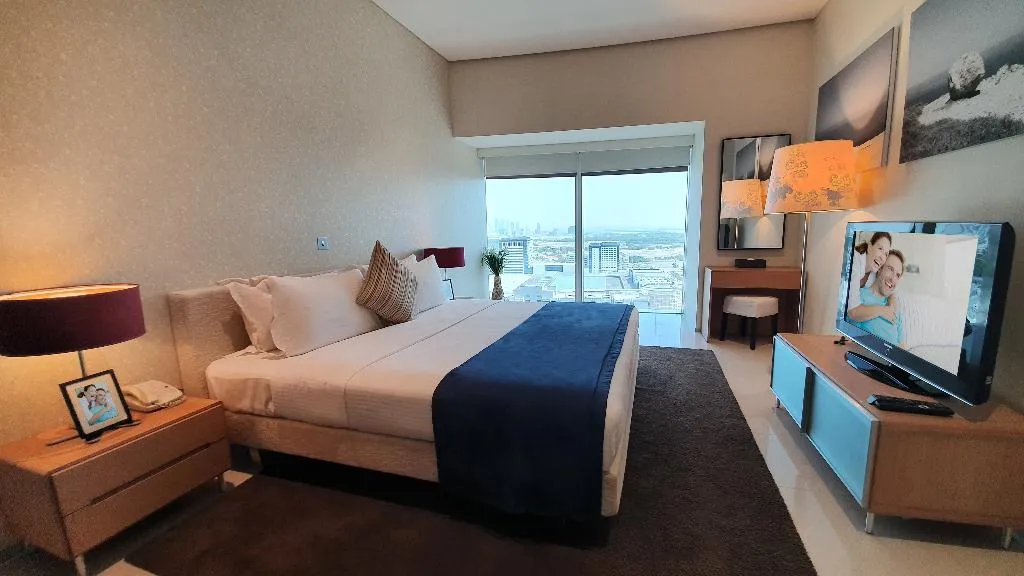 STUDIO PREMIER Room, Ascott Park Place Dubai, Dubai