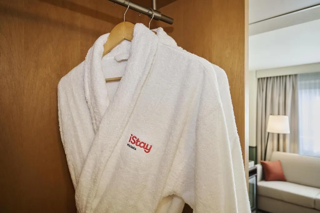 DOUBLE SUPERIOR Room, iStay by NH Berlin City Ost Hotel, Berlin