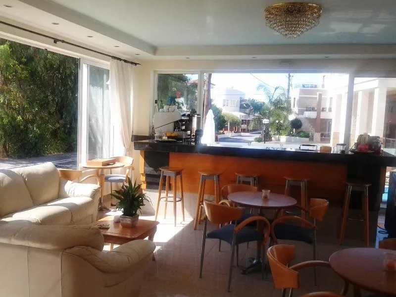Bar, Pella Steve, Crete