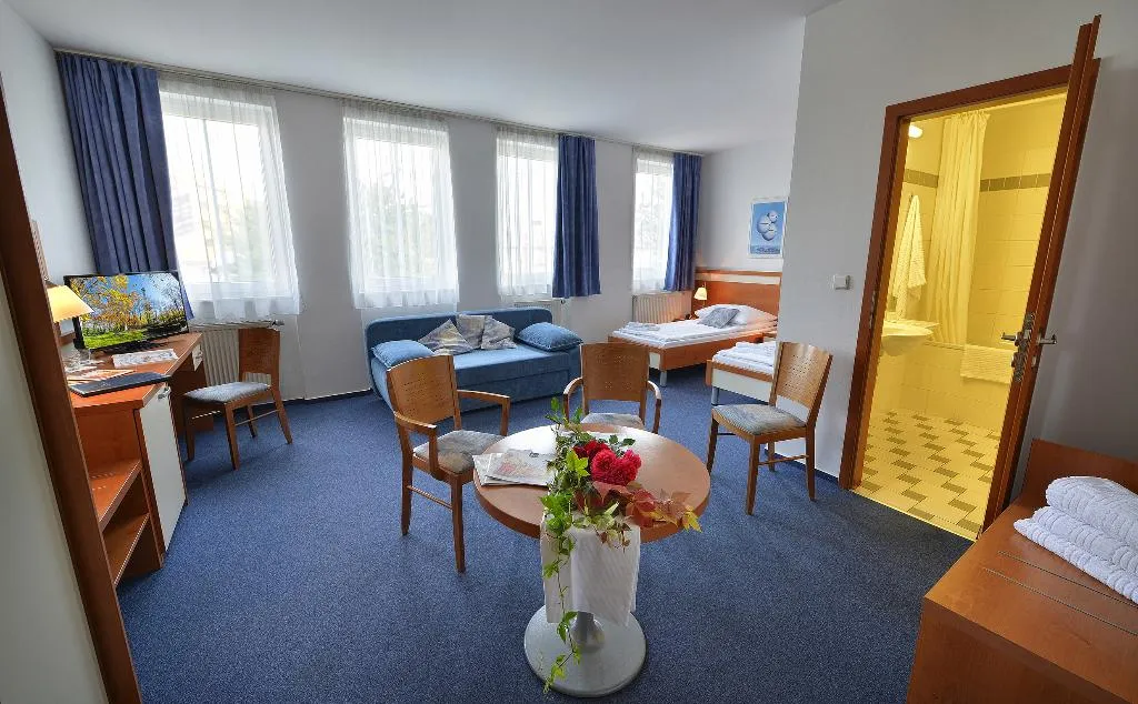 DOUBLE STANDARD Room, EA hotel Populus, Prague