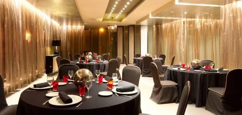 Conferences, Hotel Barcelona Condal Mar Affiliated by Meliá, Barcelona