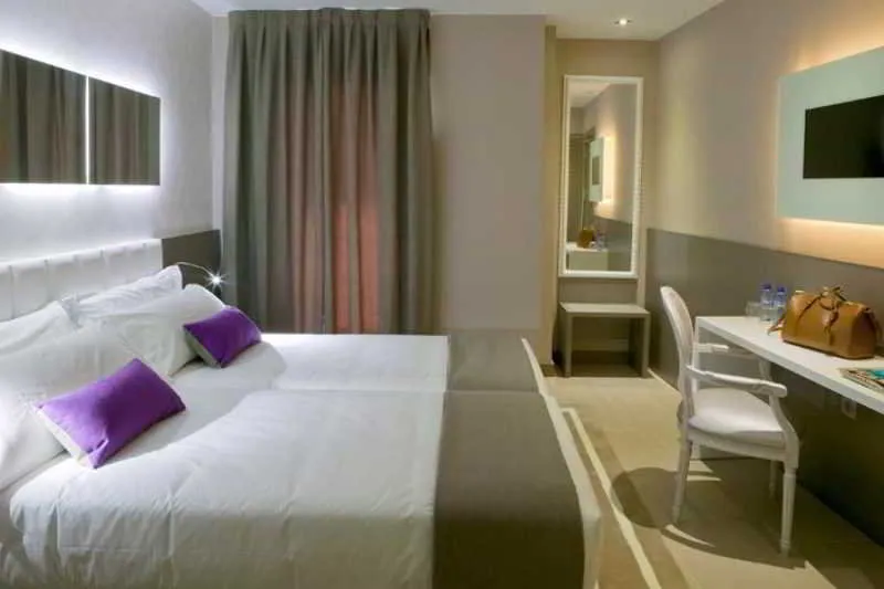 Room, Musik Boutique, Barcelona