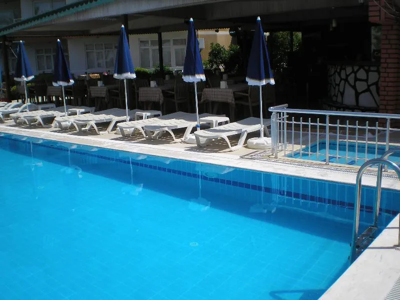 Pool, Ozgurhan, Antalya