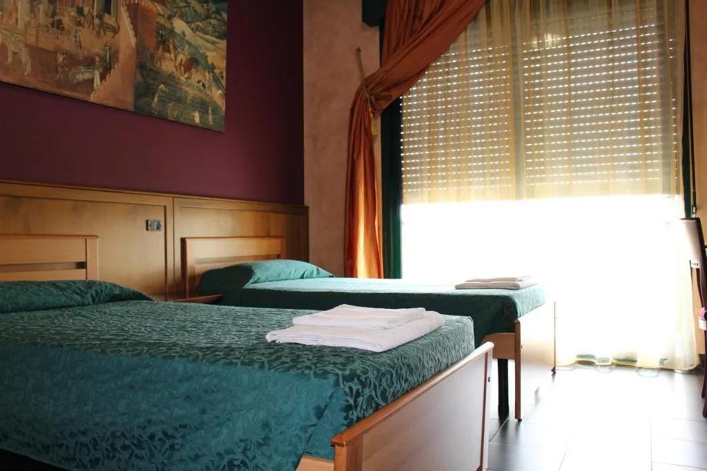 QUADRUPLE STANDARD Room, Da Mariuccia, Milan