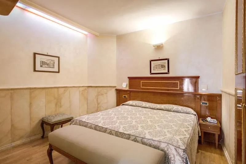 General view, Pantheon Relais, Rome