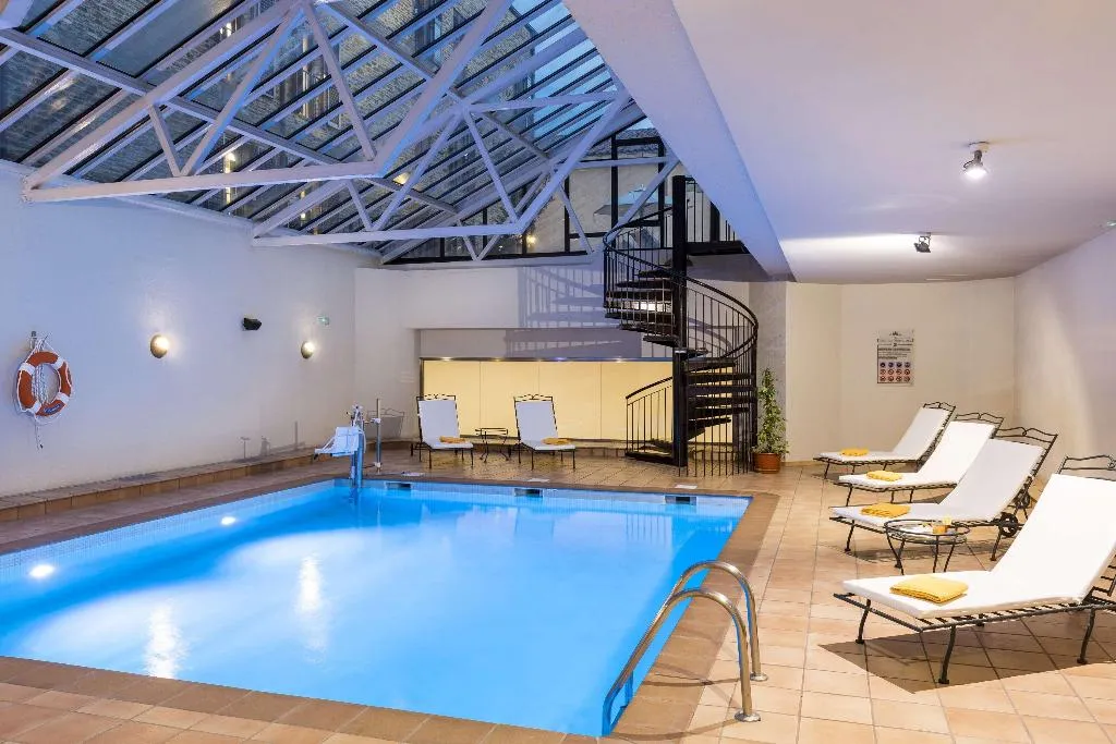 Pool, Parador de la Seu d'Urgell, Costa Brava