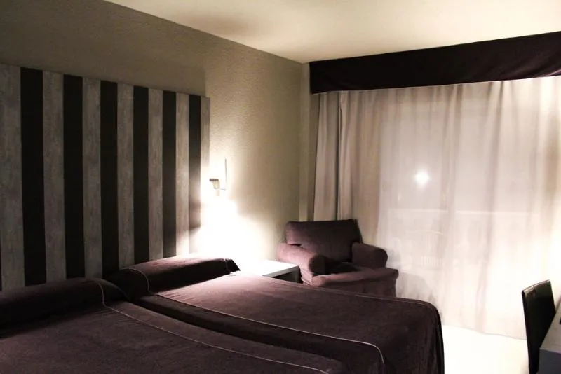 Double or Twin STANDARD Room, Hotel Bernat II, Costa Brava