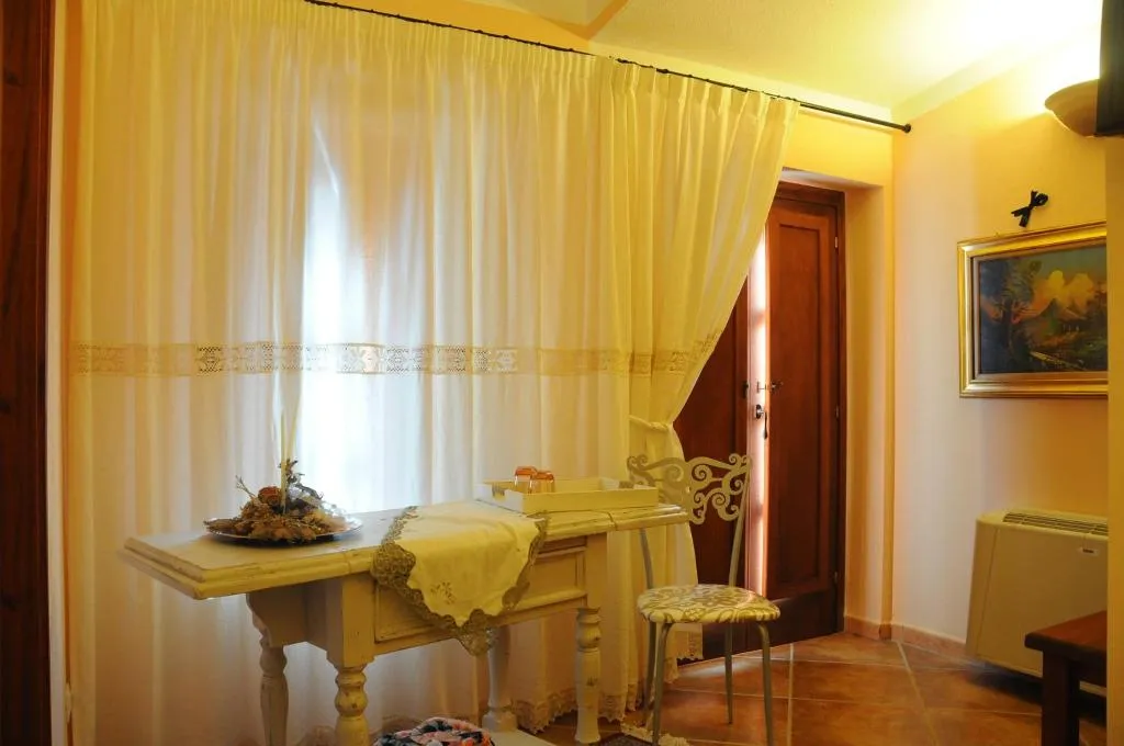 SUITE STANDARD Room, La Casa di Babbai, Olbia