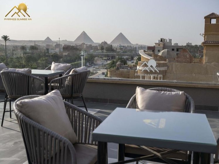 Terrace, Pyramids Sunrise Inn, Cairo