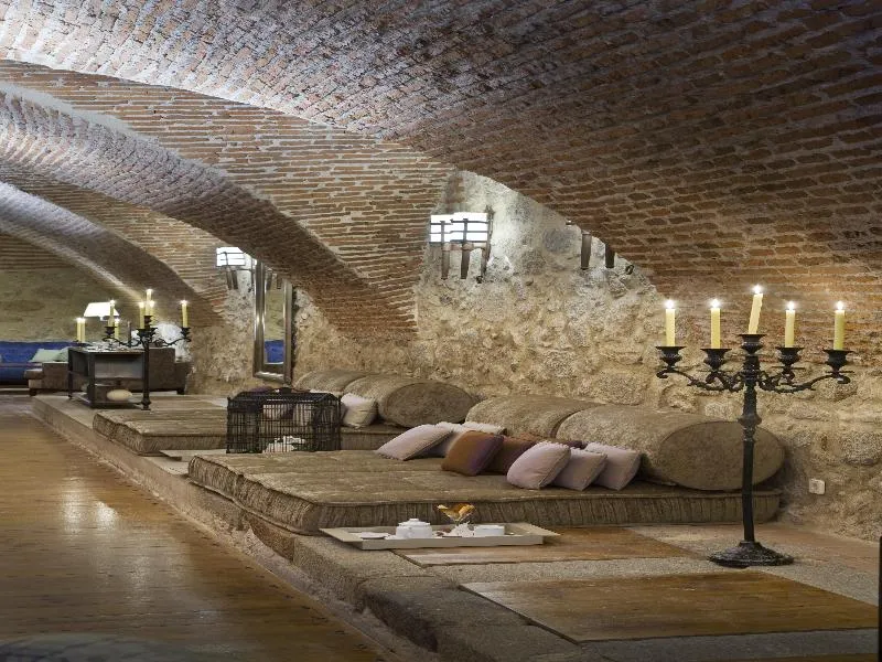 Bar, Parador de Plasencia, Madrid