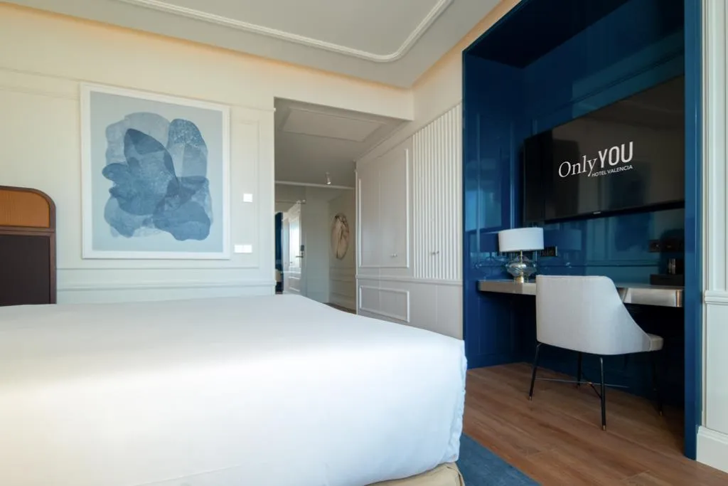 Double or Twin WITH VIEWS Room, Only YOU Hotel Valencia, Valencia
