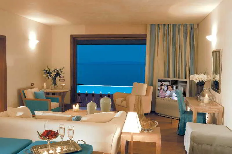 Room, Grand Resort Lagonissi, Athens