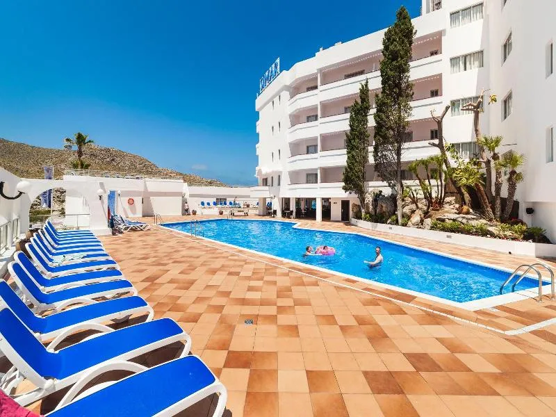 Pool, Globales Simar, Majorca
