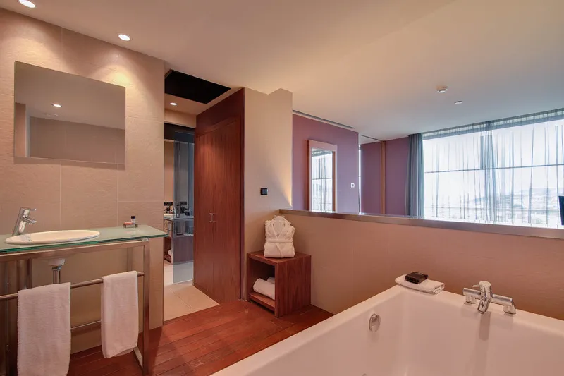 JUNIOR SUITE STANDARD Room, Badalona Tower, Barcelona