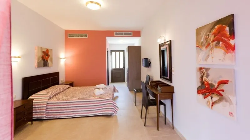 Room, Aenaon Apartments, Kalamata